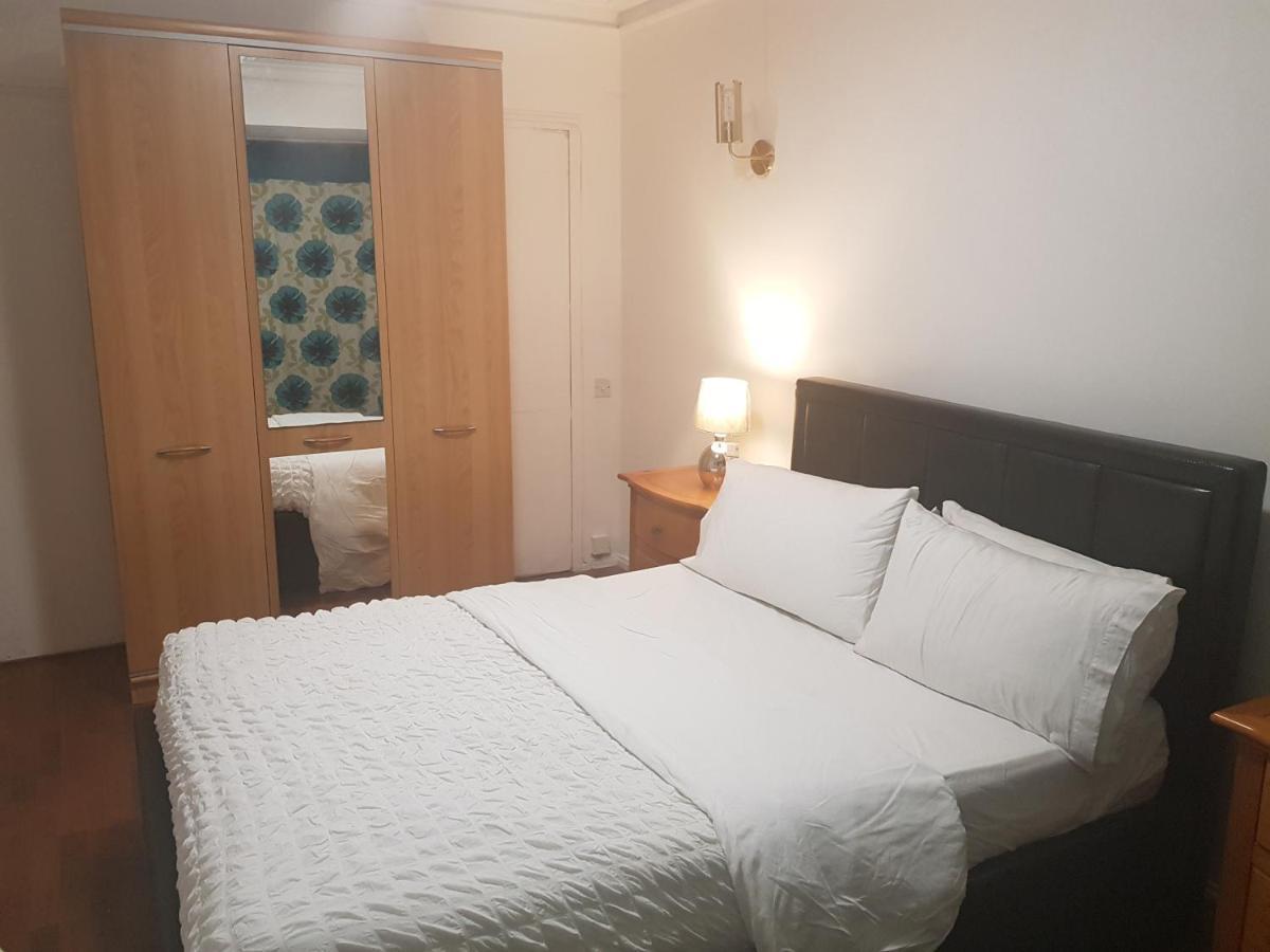 Family Lodge, Princess Lodge, Executive Lodge, Master'S Lodge Илфорд Екстериор снимка